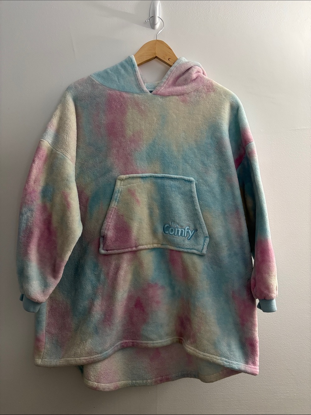 Comfy Kids Tie-Dye Plush Hoodie - Pastel Blue, Pink & Cream
